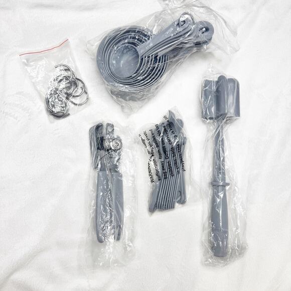 NEW 46 Piece Silicone Kitchen Utensil Cooking Measuring Baking Set in Gray - Picture 2 of 3